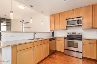 Photo #3: 6265323 Listing