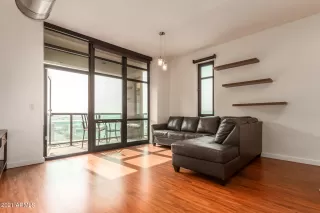 Photo #6: 6265323 Listing