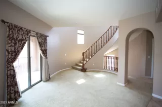 Photo #6: 6265363 Listing