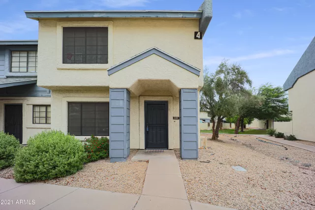 MLS: 6265364 Condo For Sale