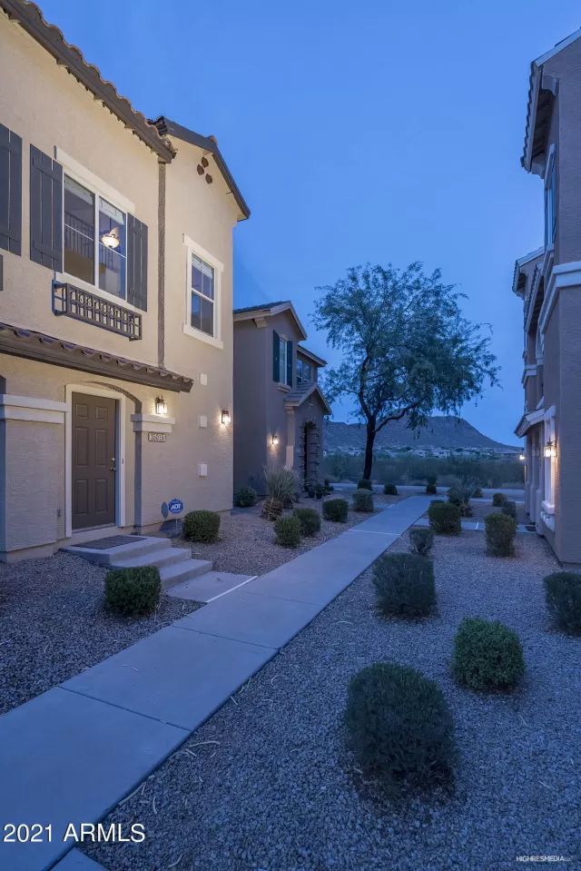 MLS: 6265412 Condo For Sale