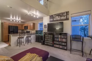 Photo #2: 6265412 Listing 