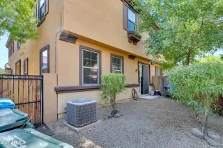 Photo #3: 6265422 Listing