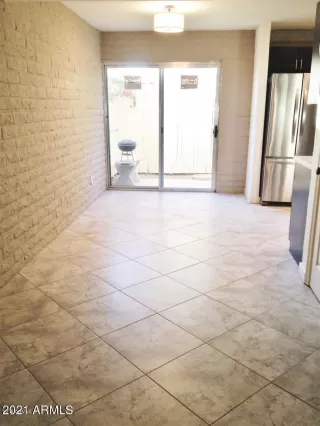 Photo #4: 6265476 Listing