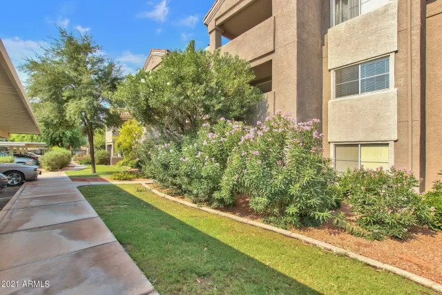 MLS: 6265496 Condo For Sale