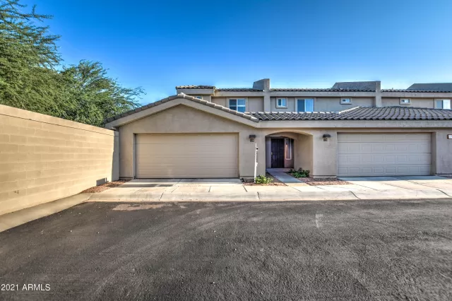 MLS: 6265661 Condo For Sale