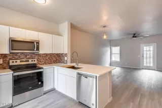 Photo #4: 6265723 Listing