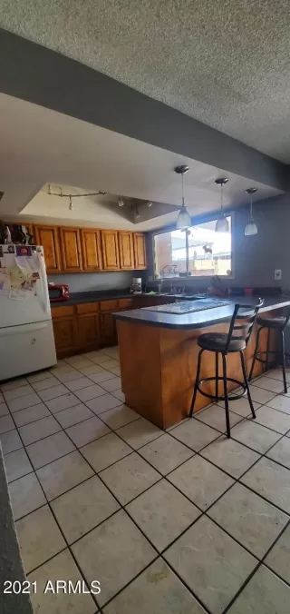 Photo #2: 6265766 Listing