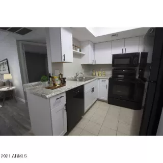 Photo #5: 6265852 Listing