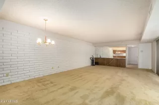 Photo #3: 6265906 Listing