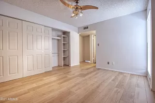 Photo #5: 6266028 Listing 