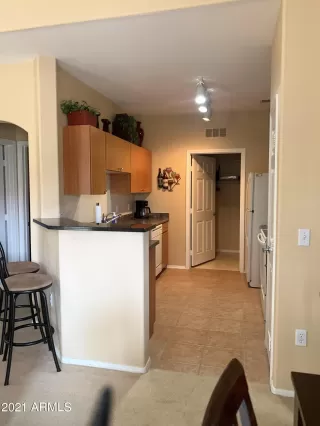 Photo #6: 6266223 Listing