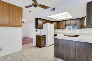 Photo #4: 6266241 Listing