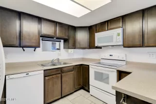 Photo #5: 6266241 Listing