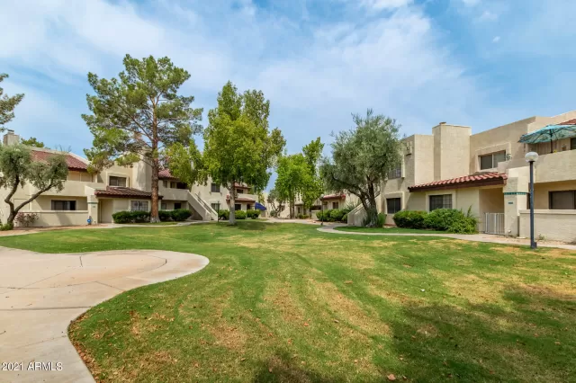 MLS: 6266278 Condo For Sale