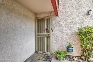 Photo #3: 6266293 Listing