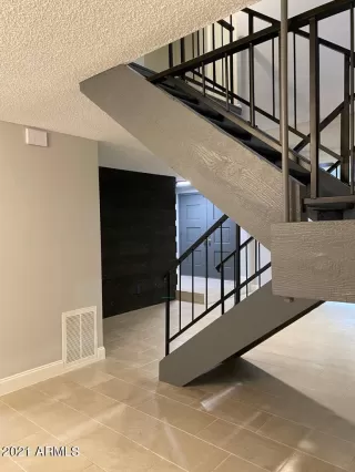 Photo #2: 6266373 Listing 