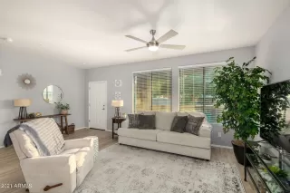 Photo #5: 6266488 Listing