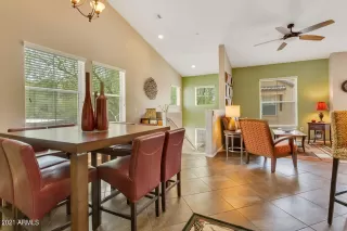 Photo #3: 6266779 Listing