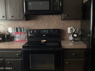 Photo #2: 6266904 Listing 