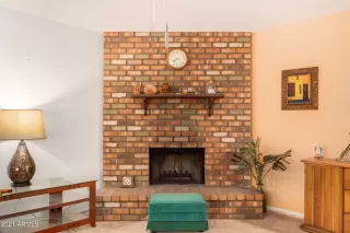 Photo #4: 6266920 Listing