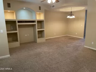 Photo #4: 6266990 Listing