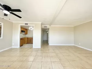 Photo #2: 6267030 Listing 
