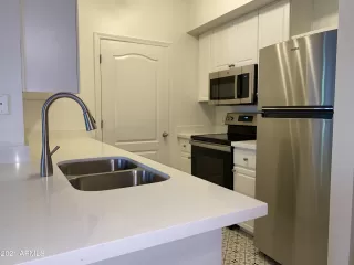 Photo #4: 6267077 Listing 