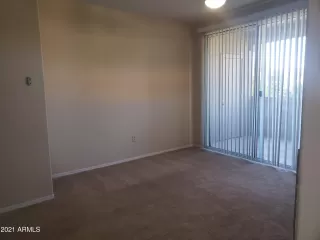 Photo #5: 6267134 Listing