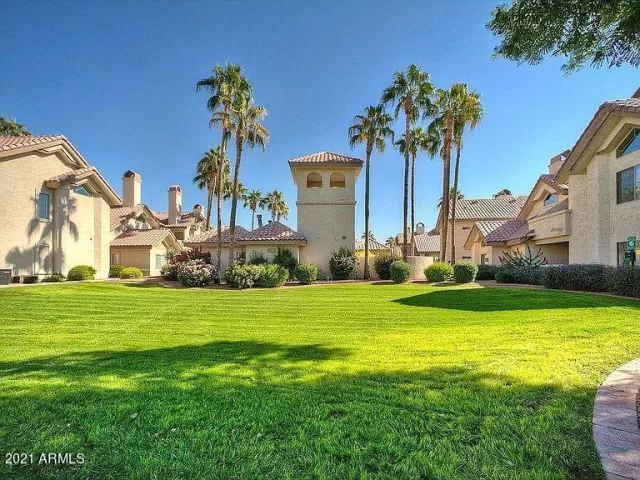 MLS: 6267185 Condo For Sale