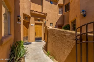 Photo #3: 6267198 Listing