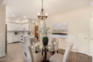 Photo #5: 6267198 Listing