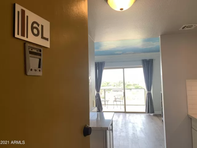 MLS: 6267373 Condo For Sale