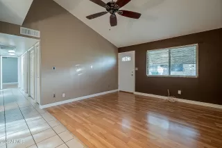 Photo #6: 6267396 Listing