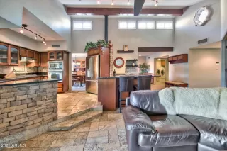 Photo #6: 6267655 Listing 