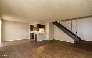 Photo #3: 6267734 Listing