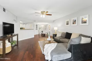 Photo #4: 6267966 Listing 