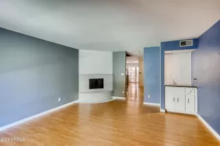 Photo #3: 6268265 Listing