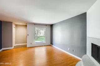 Photo #4: 6268265 Listing