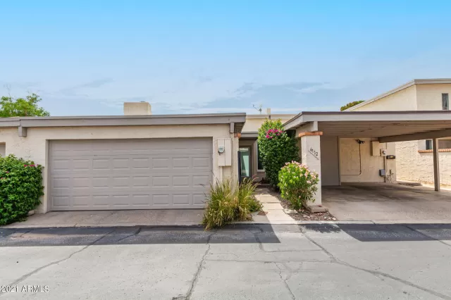 MLS: 6268548 Condo For Sale