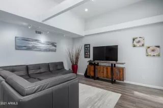 Photo #2: 6268548 Listing