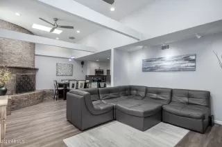 Photo #3: 6268548 Listing