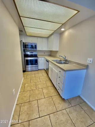 Photo #5: 6268579 Listing 