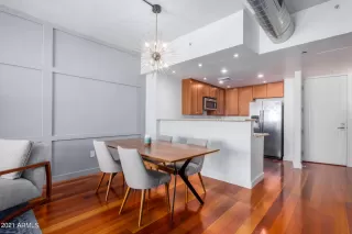 Photo #2: 6268596 Listing