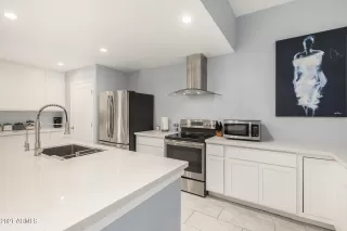 Photo #3: 6268731 Listing 