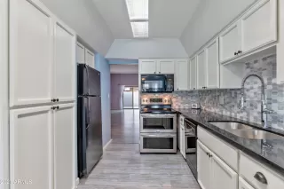 Photo #2: 6268779 Listing