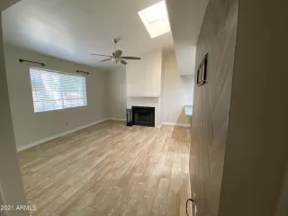 Photo #5: 6268842 Listing