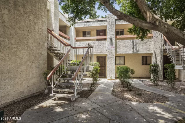 MLS: 6268902 Condo For Sale