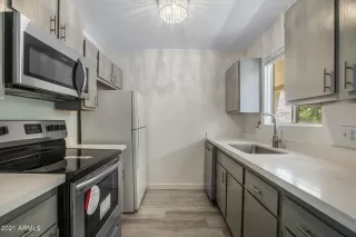 Photo #1: 6268902 Listing 