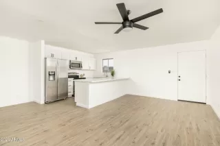 Photo #1: 6269056 Listing 